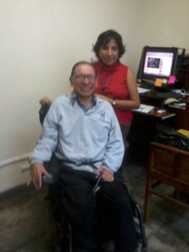With Denisse Ramos, coworker at the administration office (in 2014) / Con mi compañera de trabajo Denisse Ramos en la oficina de administración (2014)